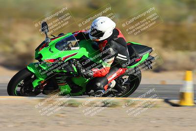 media/Oct-06-2024-Race Pace (Sun) [[d7d39ec7ad]]/3-Turn 2 Inside Pans (8am)/